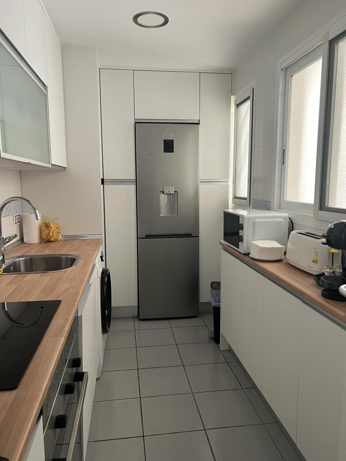 Apartamento Para 4 Personas Frente Al Mar Benidorm Exterior foto